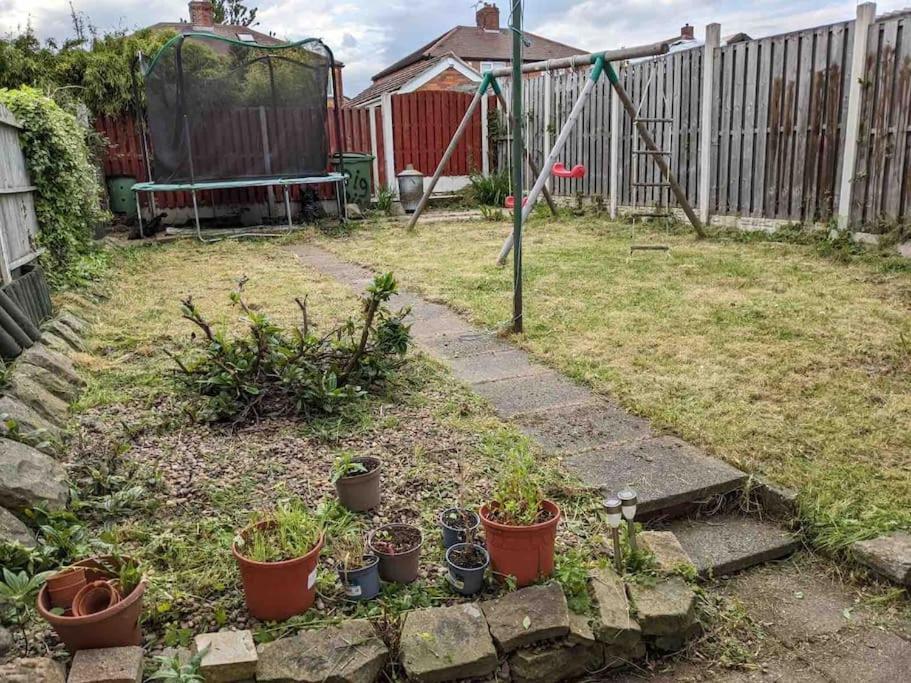 Hidden Gem !Stunning 3 Bedroom Home In Sheffield Handsworth Buitenkant foto