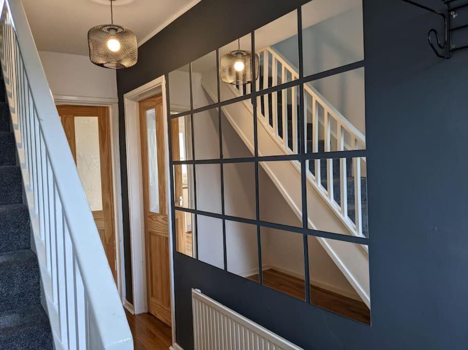 Hidden Gem !Stunning 3 Bedroom Home In Sheffield Handsworth Buitenkant foto